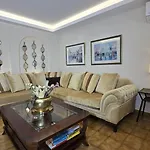 Bacchus Corfu فيلة *