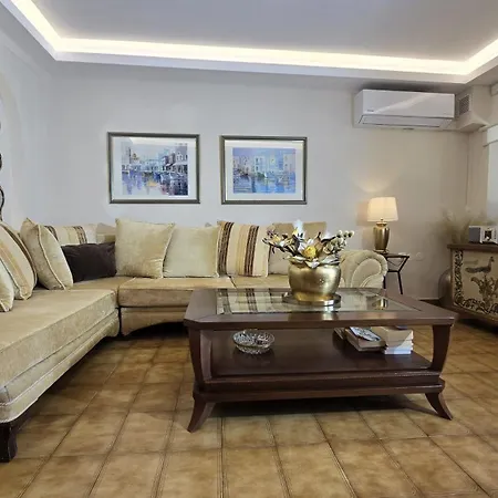 Bacchus Corfu * Kassiopi